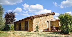 La Rimessa holiday apartment in Tuscany